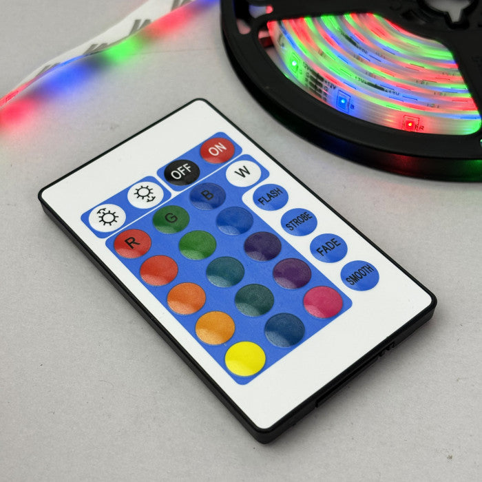 Світлодіодна RGB LED-стрічка 5 м з пультом керування